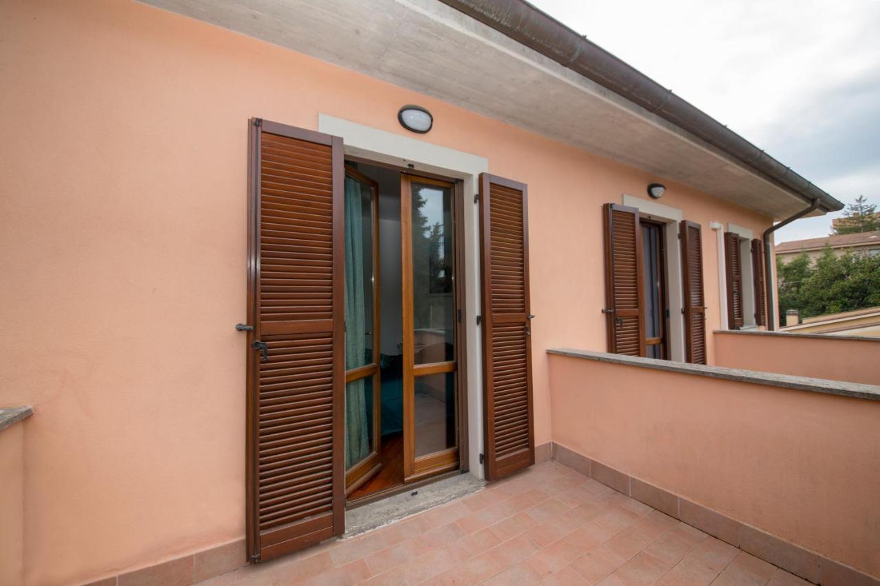 Villa Alida Casa Vacanze Foligno Eksteriør billede