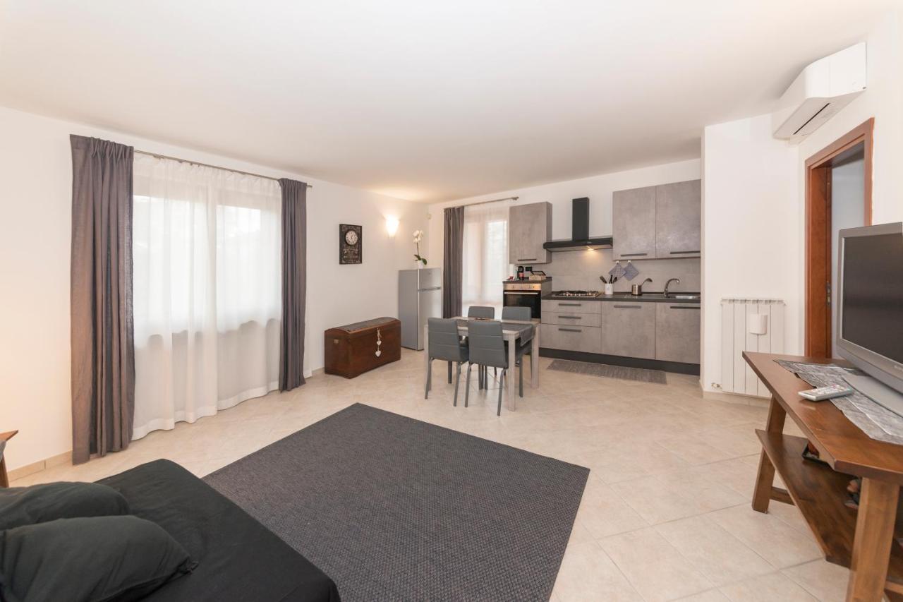 Villa Alida Casa Vacanze Foligno Eksteriør billede