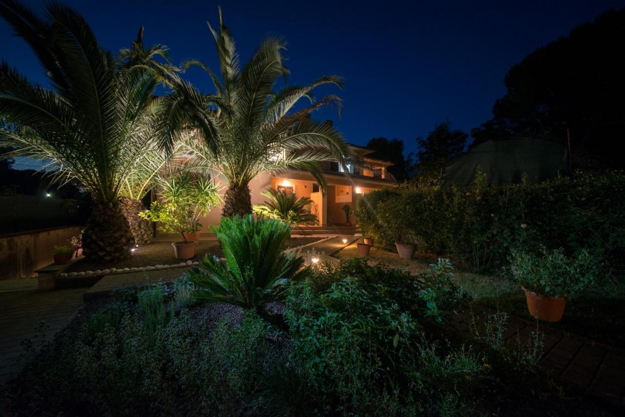 Villa Alida Casa Vacanze Foligno Eksteriør billede